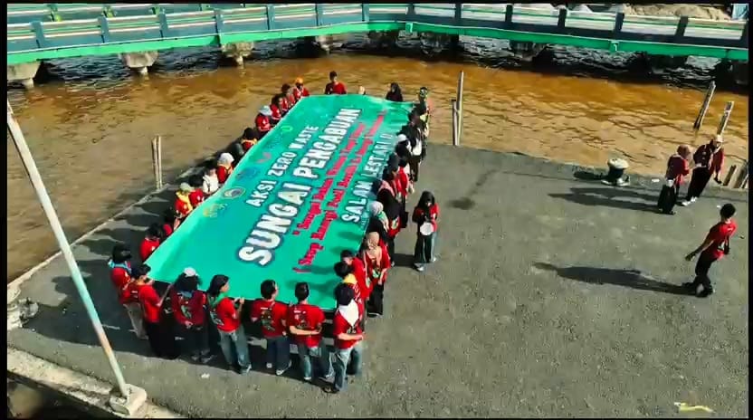 Mapala Pamsaka gelar aksi zero waste Sungai Pengabuan