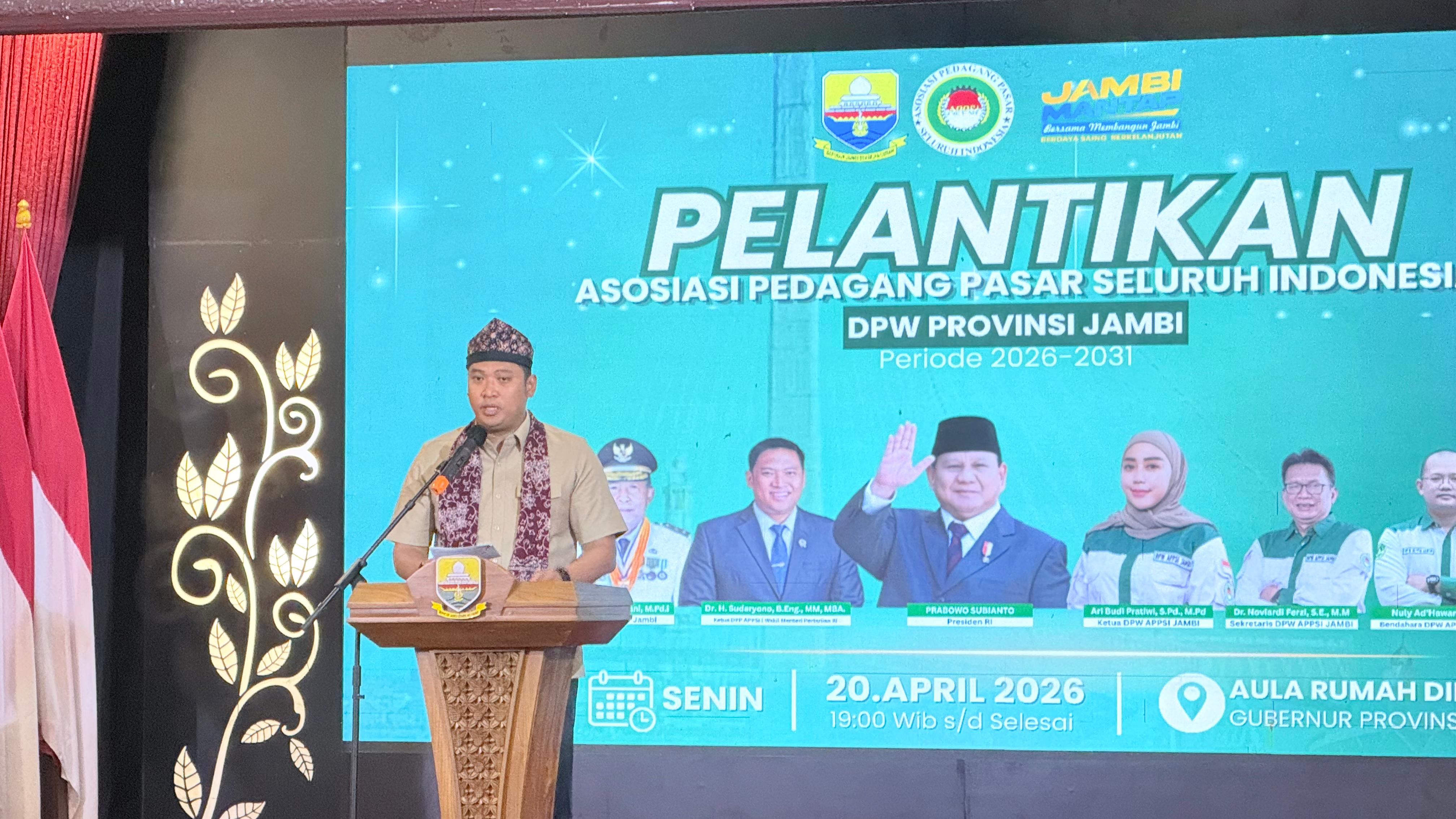 Ketum APPSI, Sudaryono saat melantik pengurus DPW APPSI Jambi periode 2026-2031