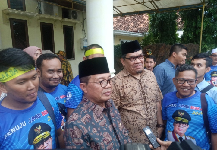 Kandidat petahana Pilgub Jambi, Fachrori Umar 