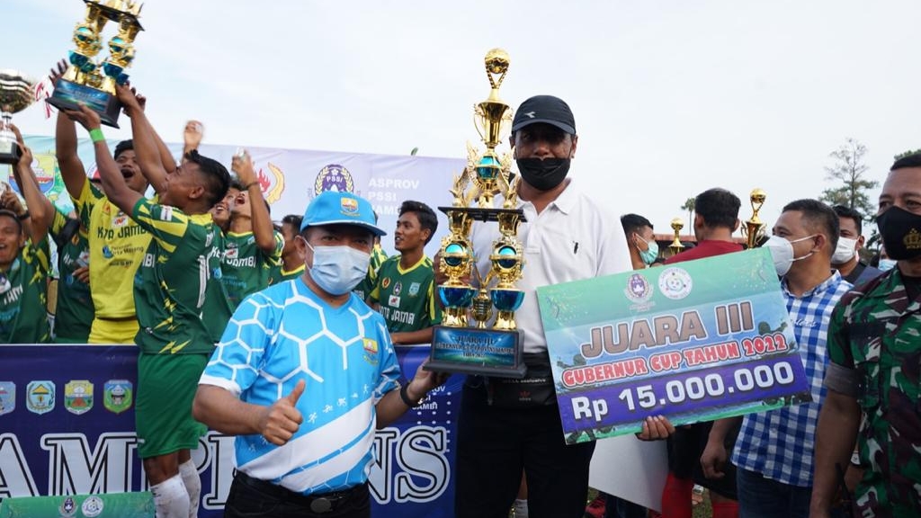 Gubernur Al Haris saat penutupan Gubernur Cup Jambi 2022