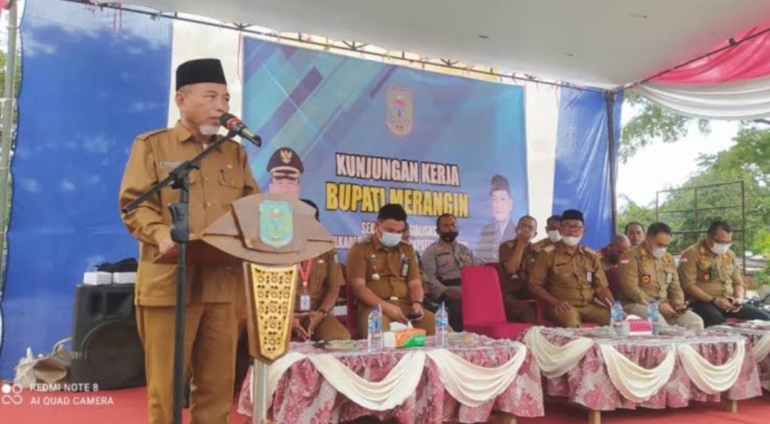 Bupati Mashuri