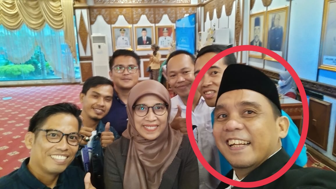 Nurul Fahmy (lingkaran merah)