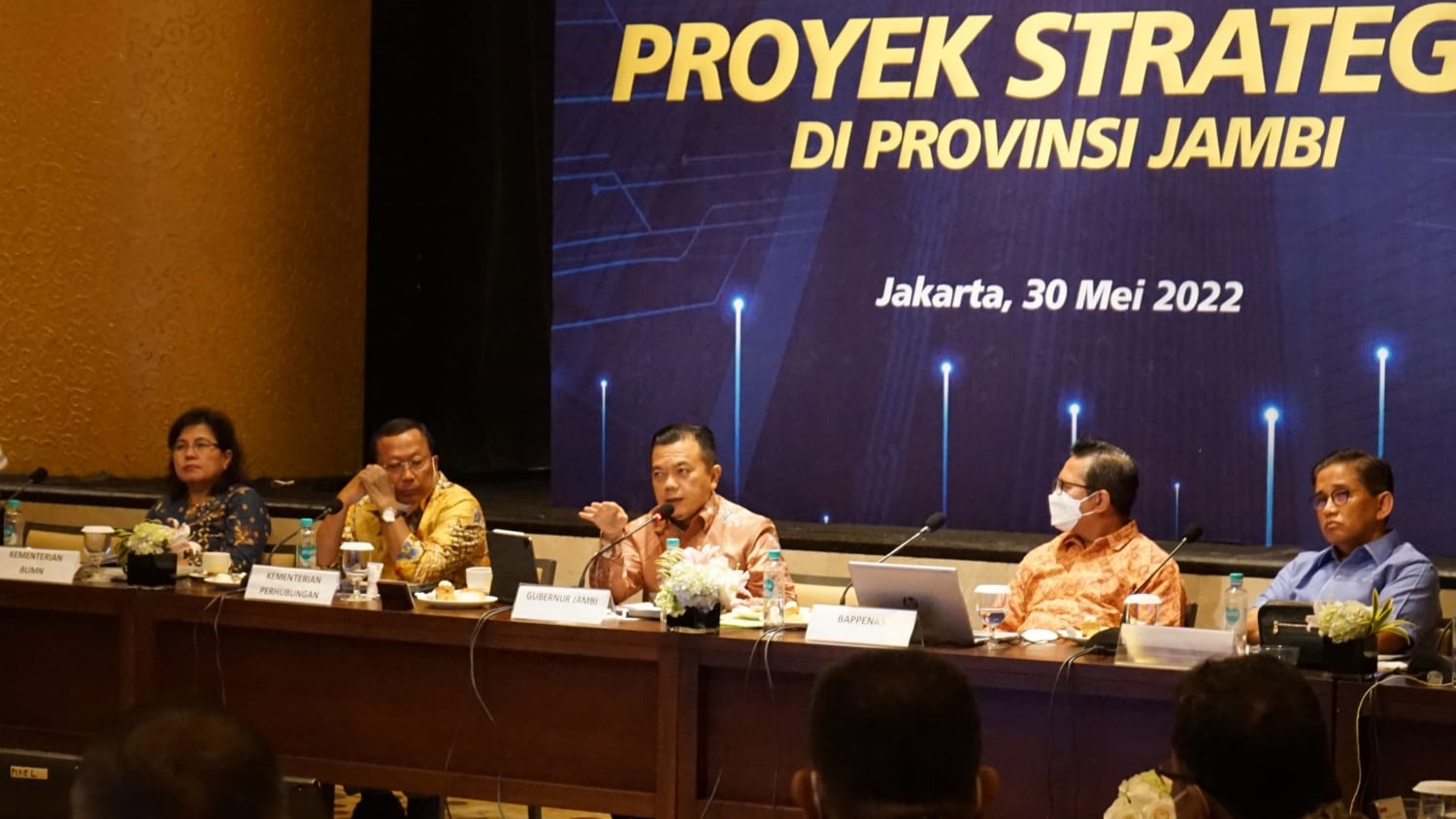 Gubernur Al Haris saat sampaikan 7 proyek strategis Jambi
