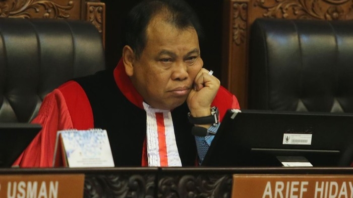Hakim Konstitusi, Prof Arief Hidayat