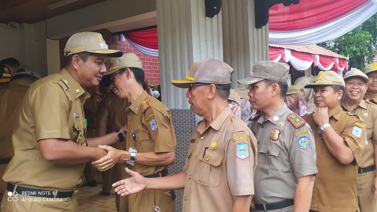 Wabup Nilwan Yahya usai pimpin apel perdana 