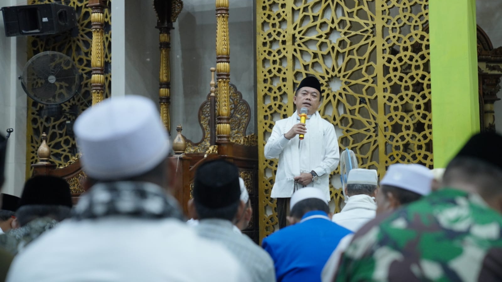Gubernur Al Haris launching pendidikan subuh di Tebo