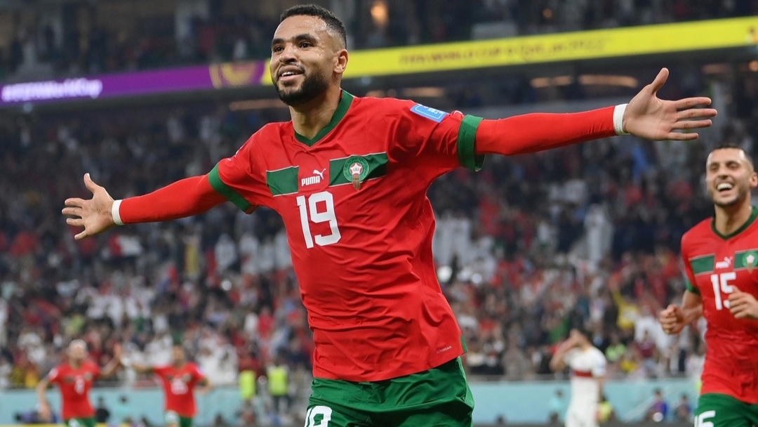 Youssef En Nesyri cetak gol atas Portugal bertanding di Al Thumama Stadium, Sabtu (10/12)