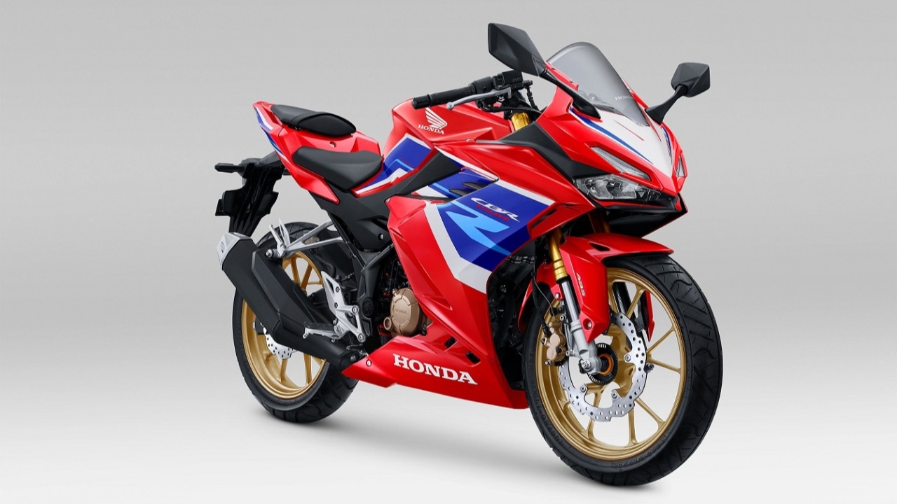New CBR150R dengan Tampilan Baru