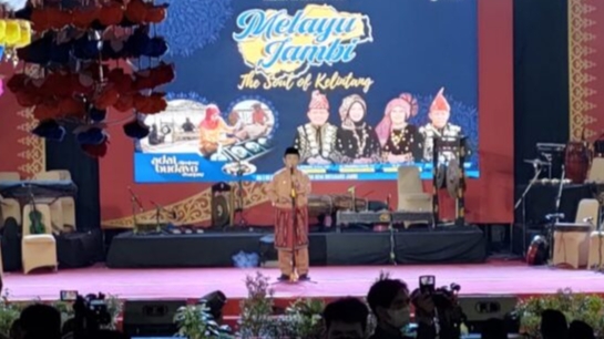 Al Haris sambutan di malam apresiasi seni budaya Jambi di Aula Rumdis Gubernur, Jumat (6/1)