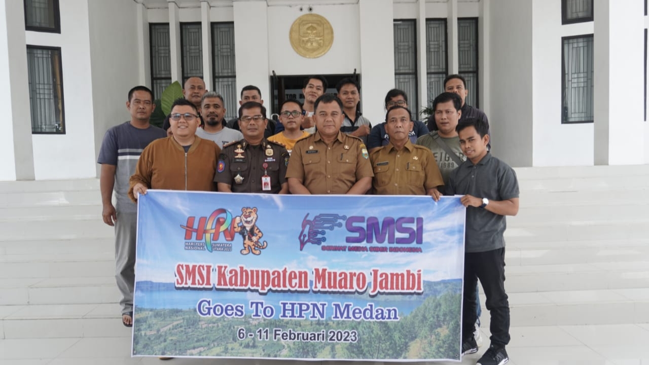 Keberangkatan pengurus SMSI Muaro Jambi ke HPN 2023 Medan, Selasa (7/2)