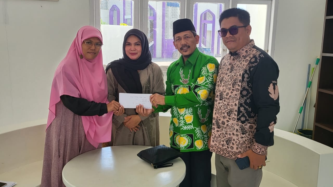 Bantuan untuk Turki diserahkan IKBJ ke Yayasan Nurul Ilmi 2, Jumat (17/2)