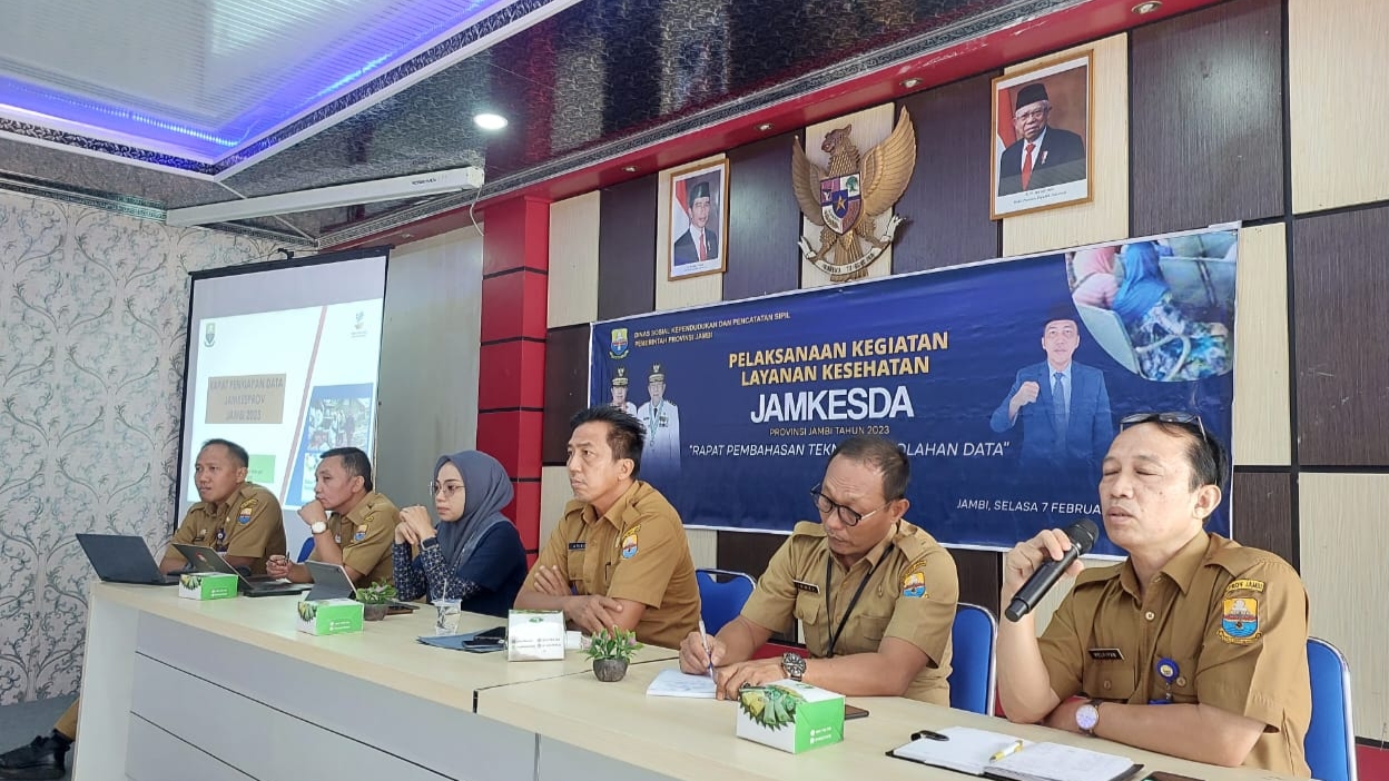Pelaksanaan kegiatan layanan kesehatan Jamkesda 