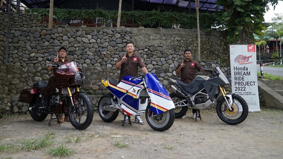 Tiga Modifikator Hadirkan CB150X Bergaya Modifikasi