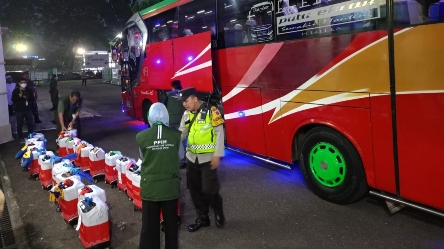 Kepulangan 372 jemaah haji Jambi kloter pertama