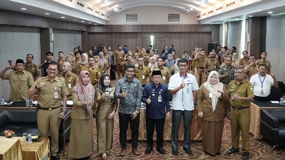 Al Haris saat membuka LPPD Kabupaten/Kota se-Provinsi Jambi tahun 2023, Selasa (25/7)
