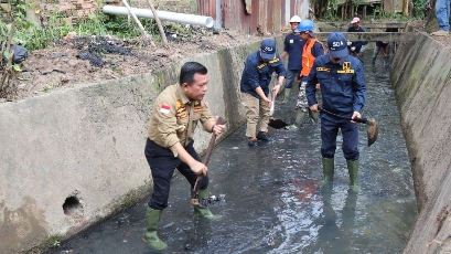 Gubernur Al Haris kerja nyata atasi banjir Kota Jambi, Selasa (15/8)