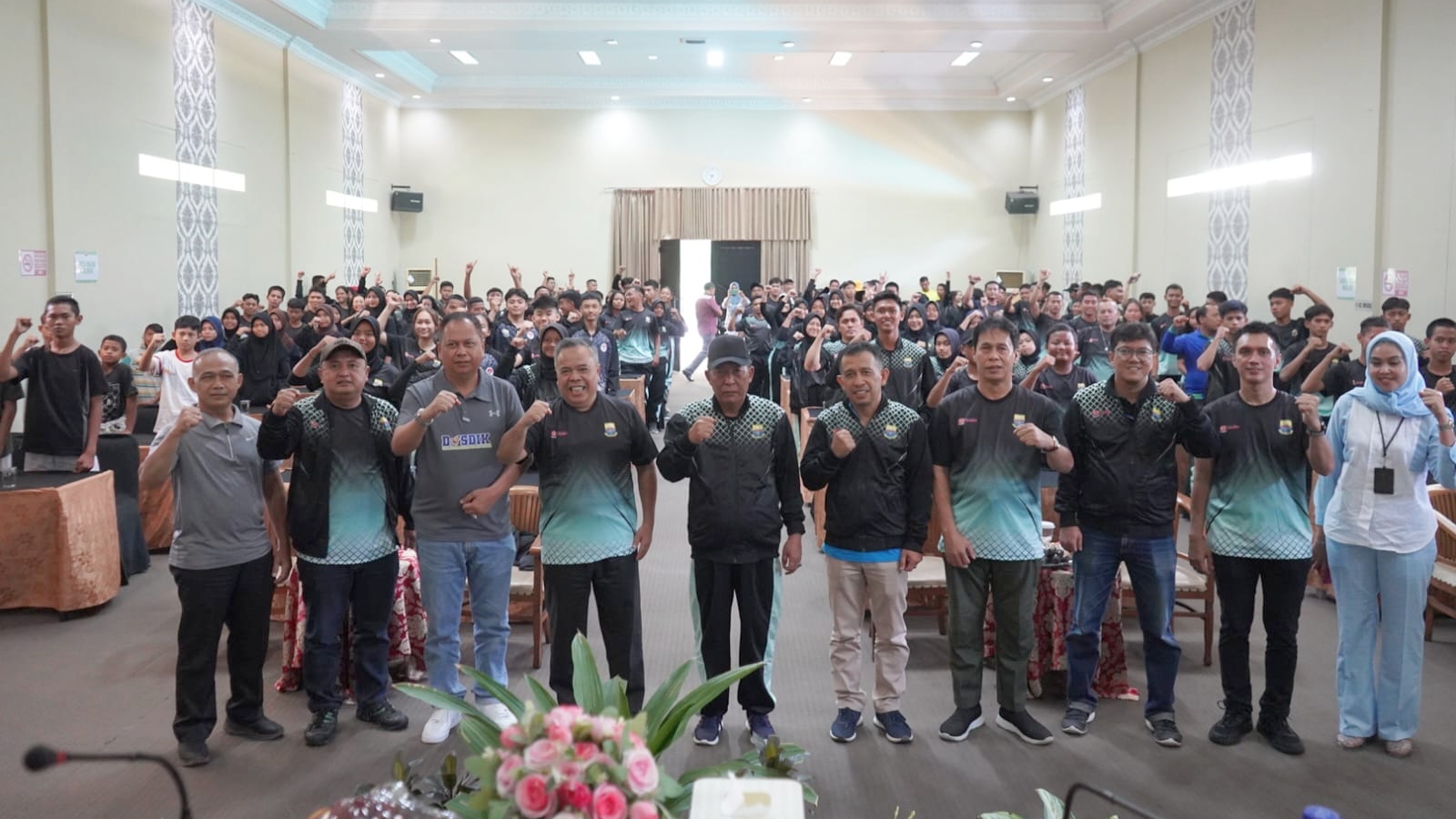 Abdullah Sani minta atlet Popnas harumkan Jambi di tingkat nasional