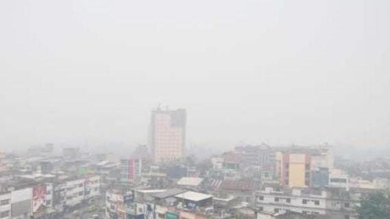 Kabut asap di Kota Jambi