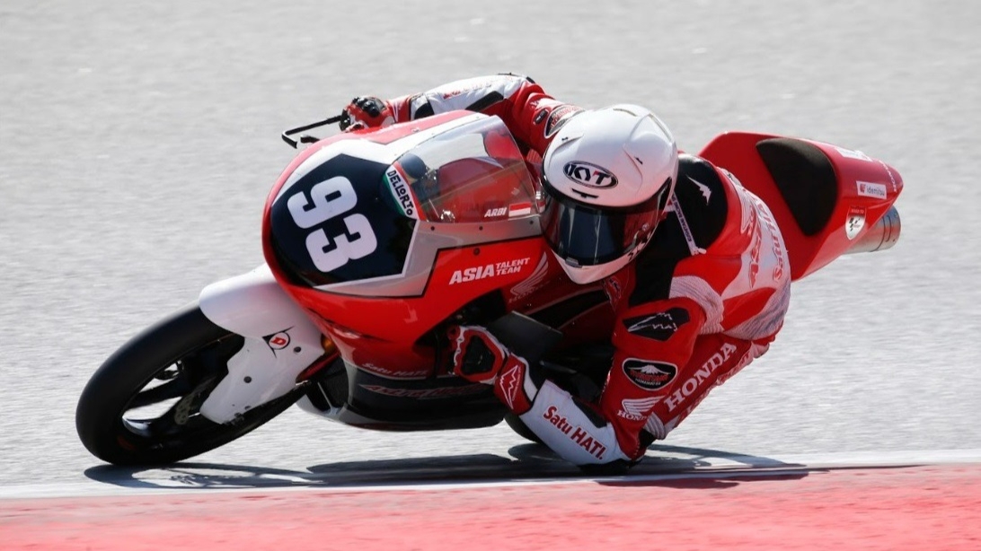 Pebalap Astra Honda, Fadillah Arbi