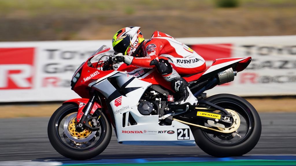 Pebalap Astra Honda, M. Adenanta Putra