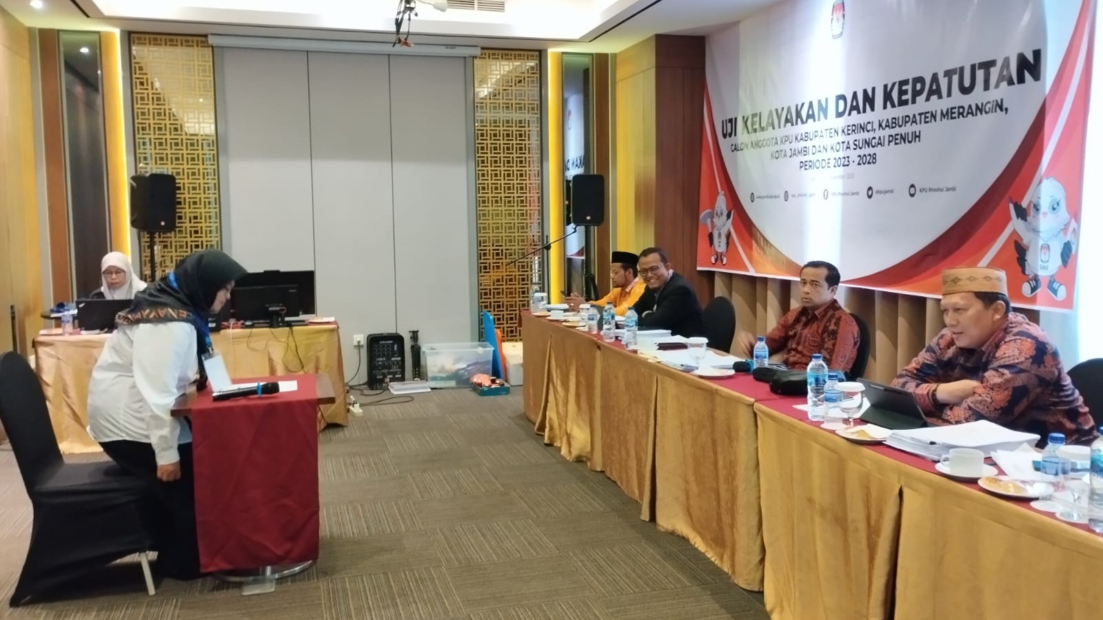 Uji kelayakan KPU 4 Kabupaten dan Kota di Jambi, Senin (4/5)