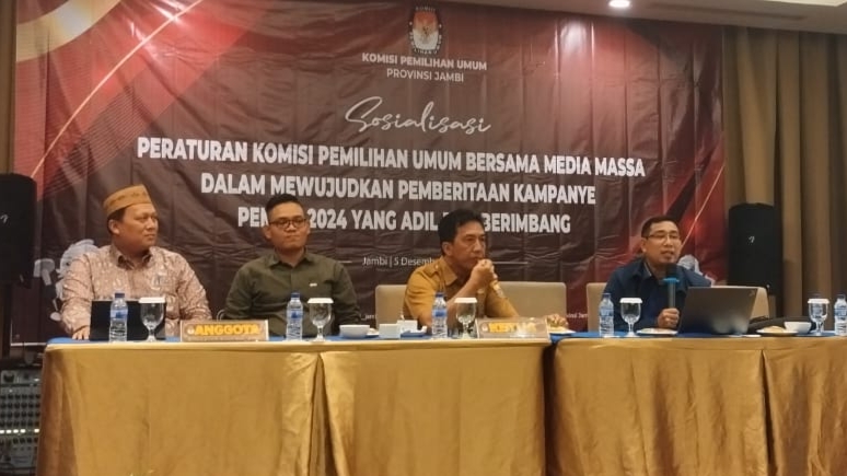 Sosialisasi peraturan KPU bersama media yang dilaksanakan KPU Provinsi Jambi, Selasa (5/12)