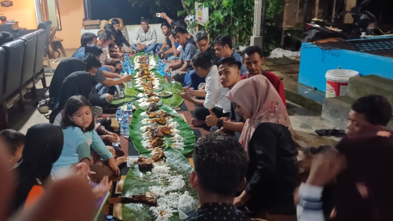 Ansori sambut 2024 di Markas Kopi