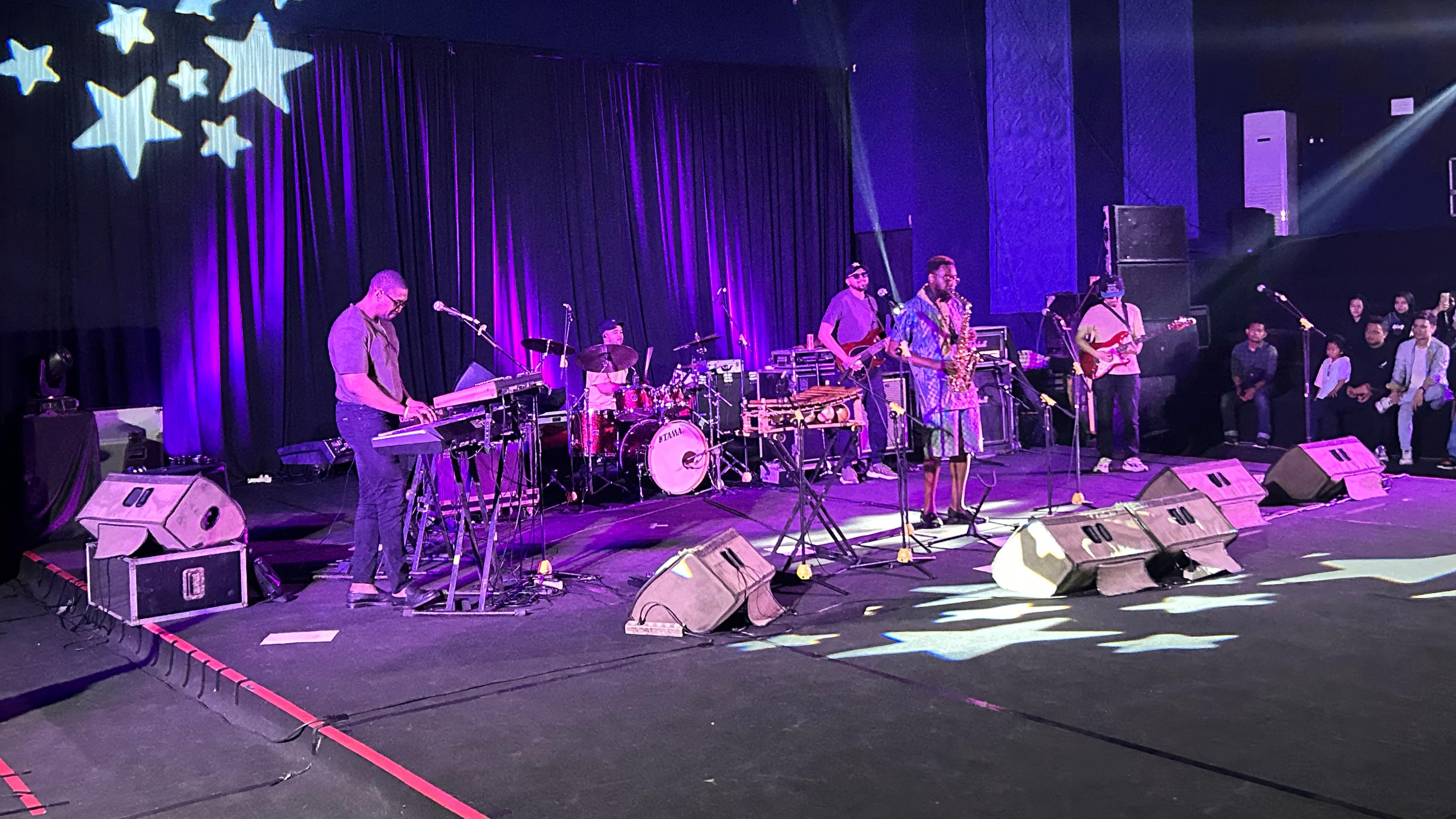 Kay Slice tampil apic dan memukau di TBJ, Selasa (27/2)