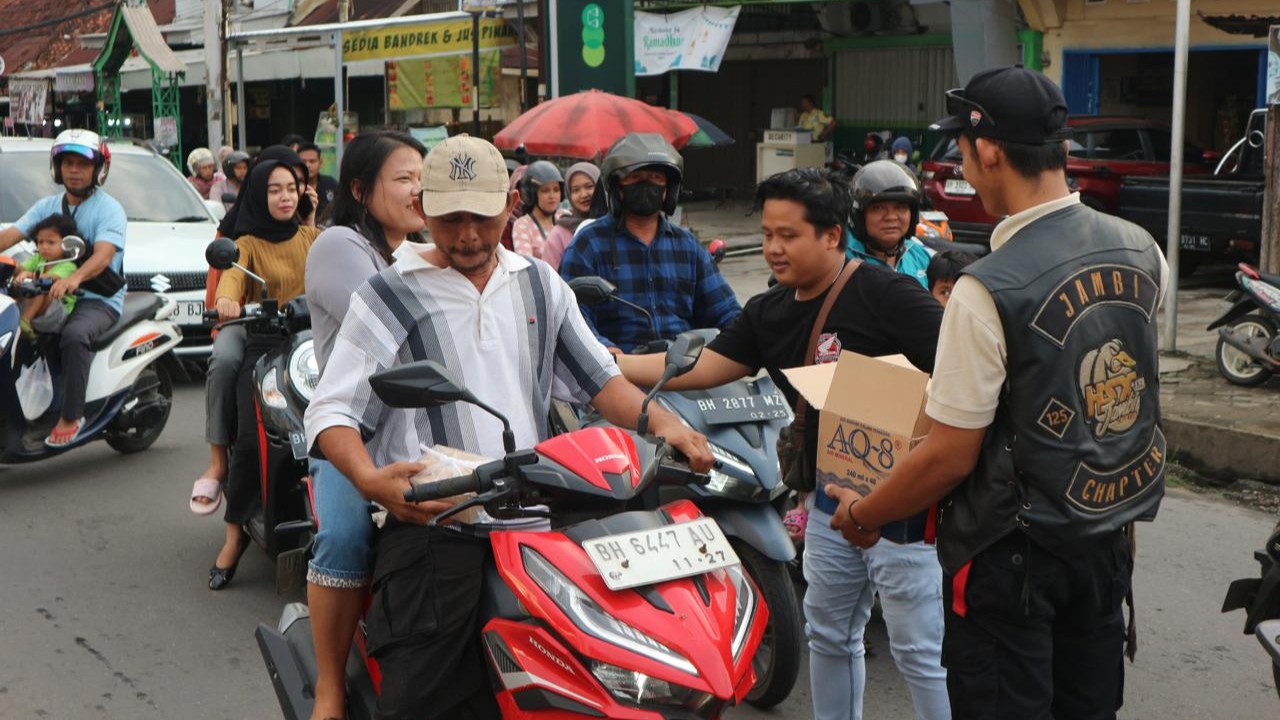 Bikers soleh Honda Community tebar kebaikan di Bulan Ramadan