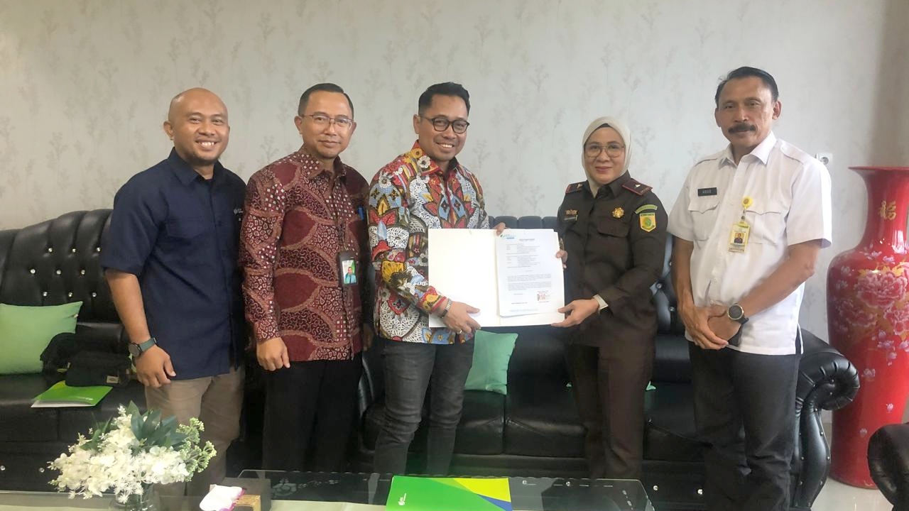 BPJS Ketenagakerjaan serahkan SKK ke Kejati Jambi
