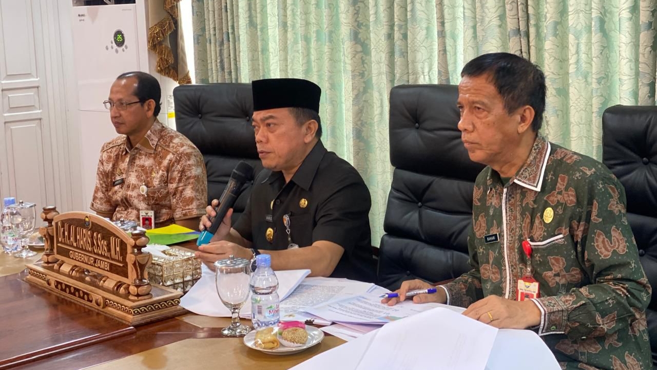 Seto Tjahjono mendampingi Al Haris wawancara nasional penilaian Paritrana Award tahun 2024