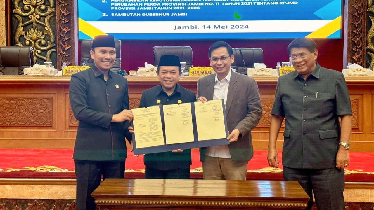 Ranperda perubahan Perda RPJMD Provinsi Jambi disahkan jadi Perda
