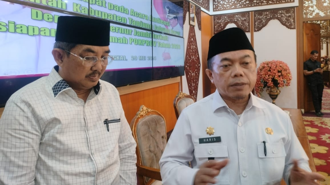 Al Haris dan Anwar Sadat 