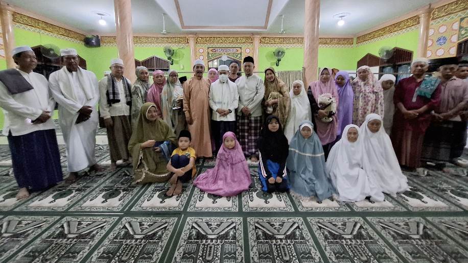 Al Haris saat safari subuh di Masjid Al Hakim RT 46 Kelurahan Jelutung, Jumat (16/8)