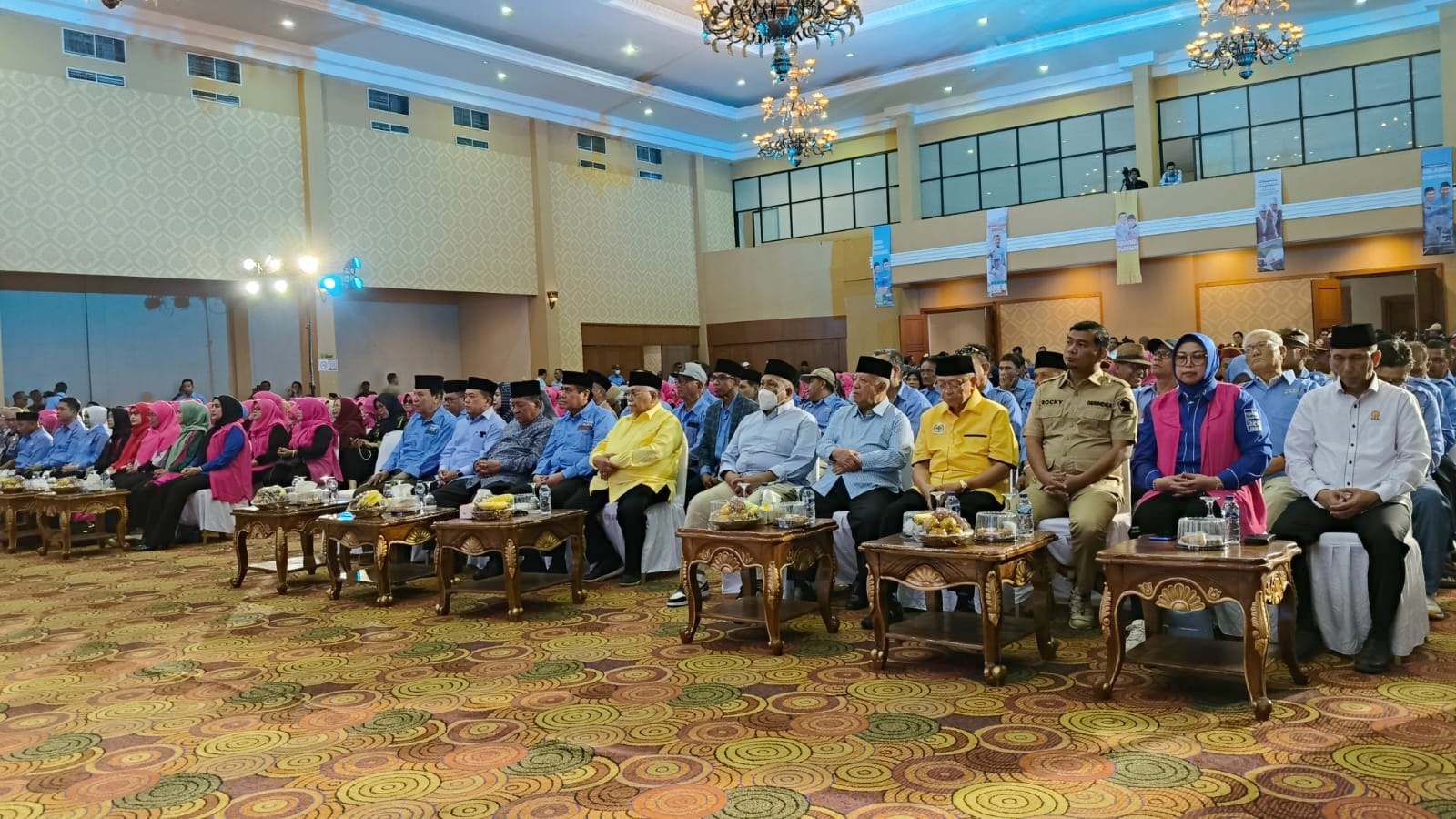 Pelantikan Tim Pemenangan Provinsi Jambi Haris-Sani, Senin (16/9)