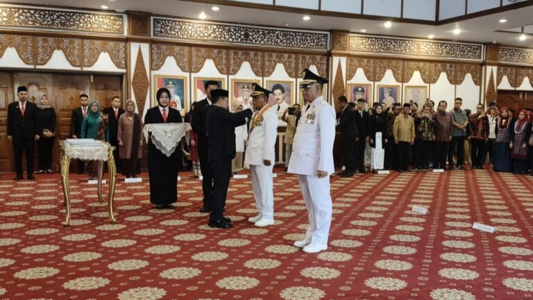 Al Haris lantik Pj Bupati Merangin dan Pj Bupati Sarolangun, Minggu (21/9)