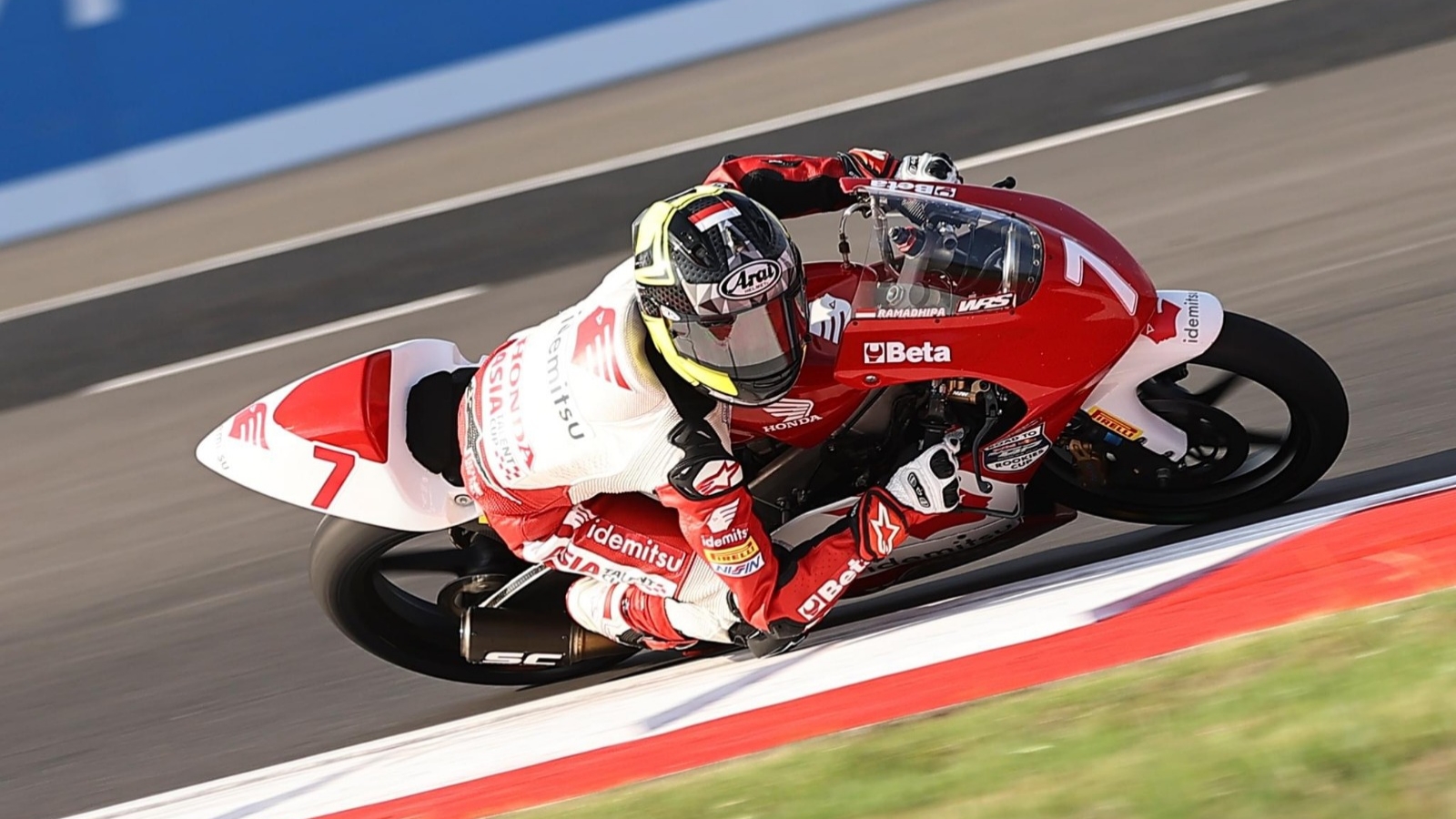 Pebalap binaan PT Astra Honda Motor, Muhammad Kiandra