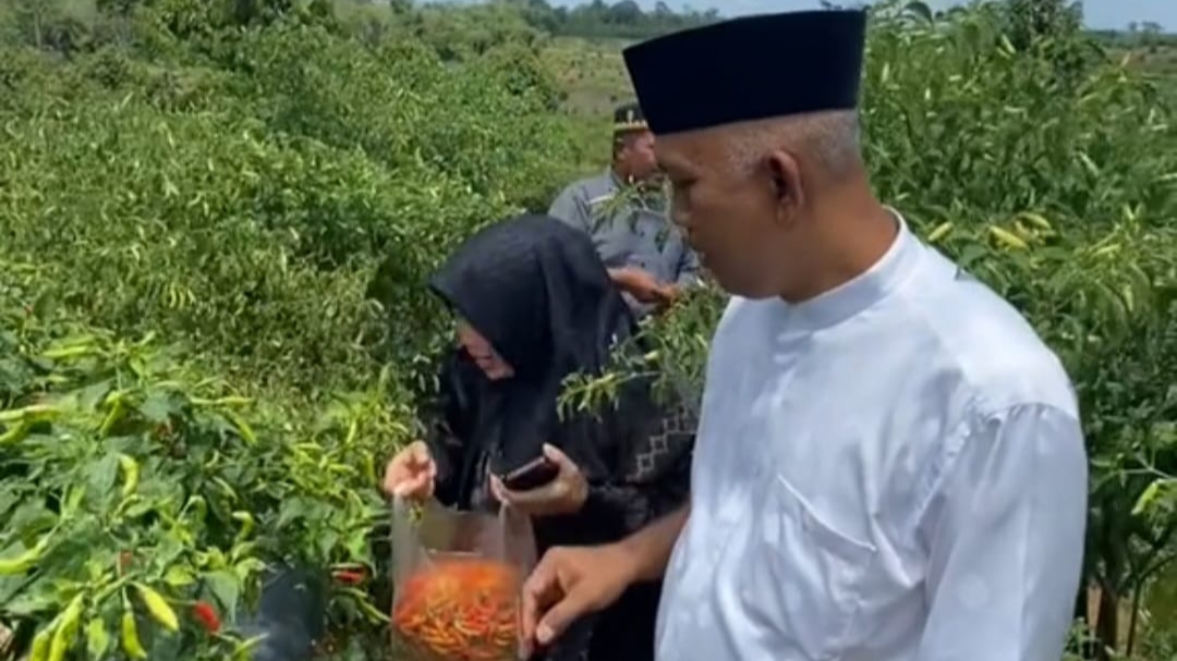 Cawabup Muaro Jambi nomor urut 1, Supratno 