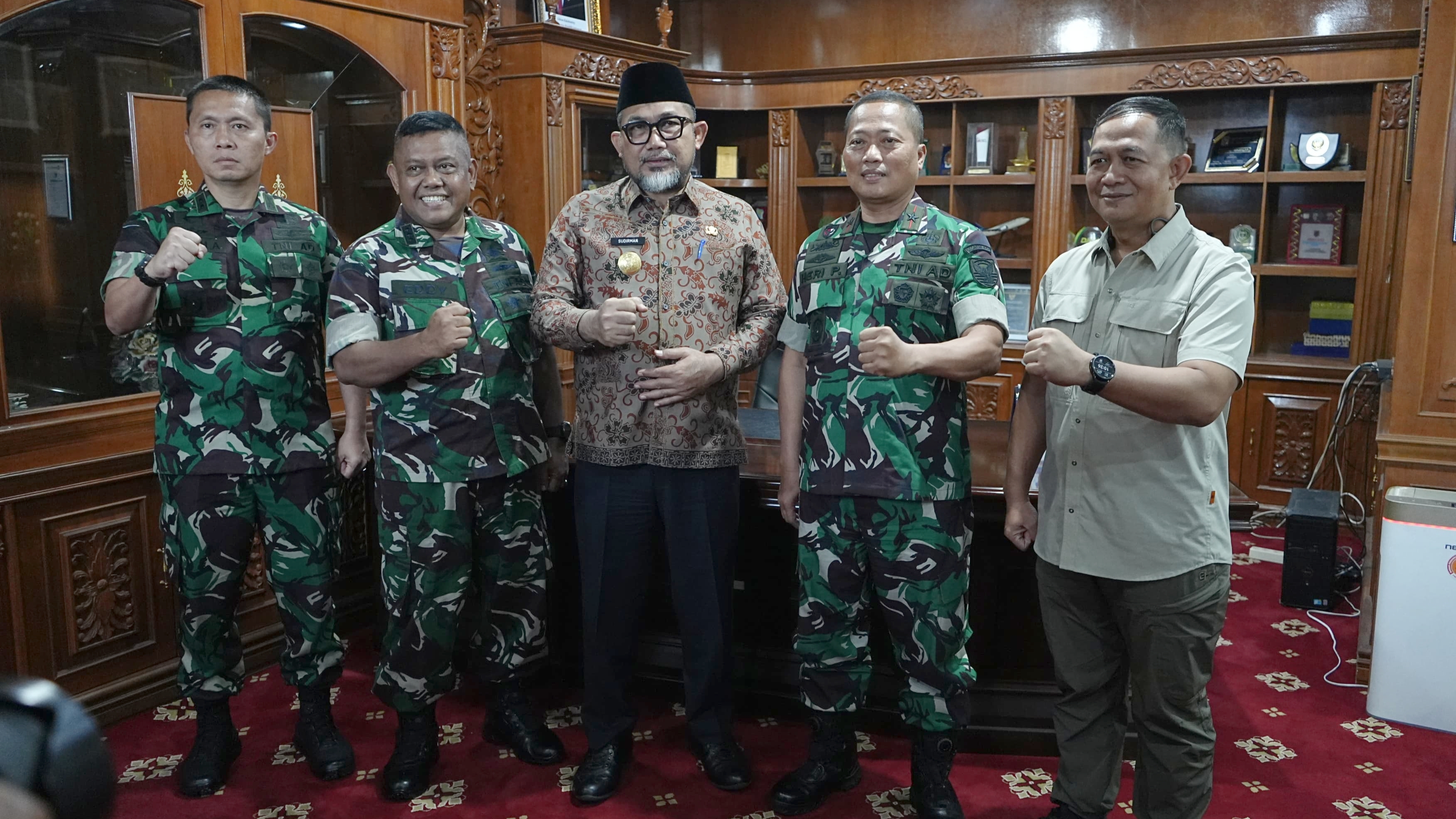 Sudirman sambut kunjungan Danrem 042 Gapu, Brigjen TNI Heri Purwanto 