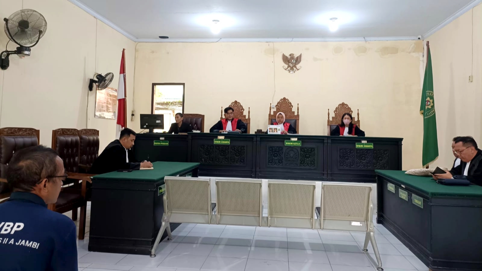 Suasana sidang pledoi terdakwa Arwin Saragih dalam perkara utang piutang