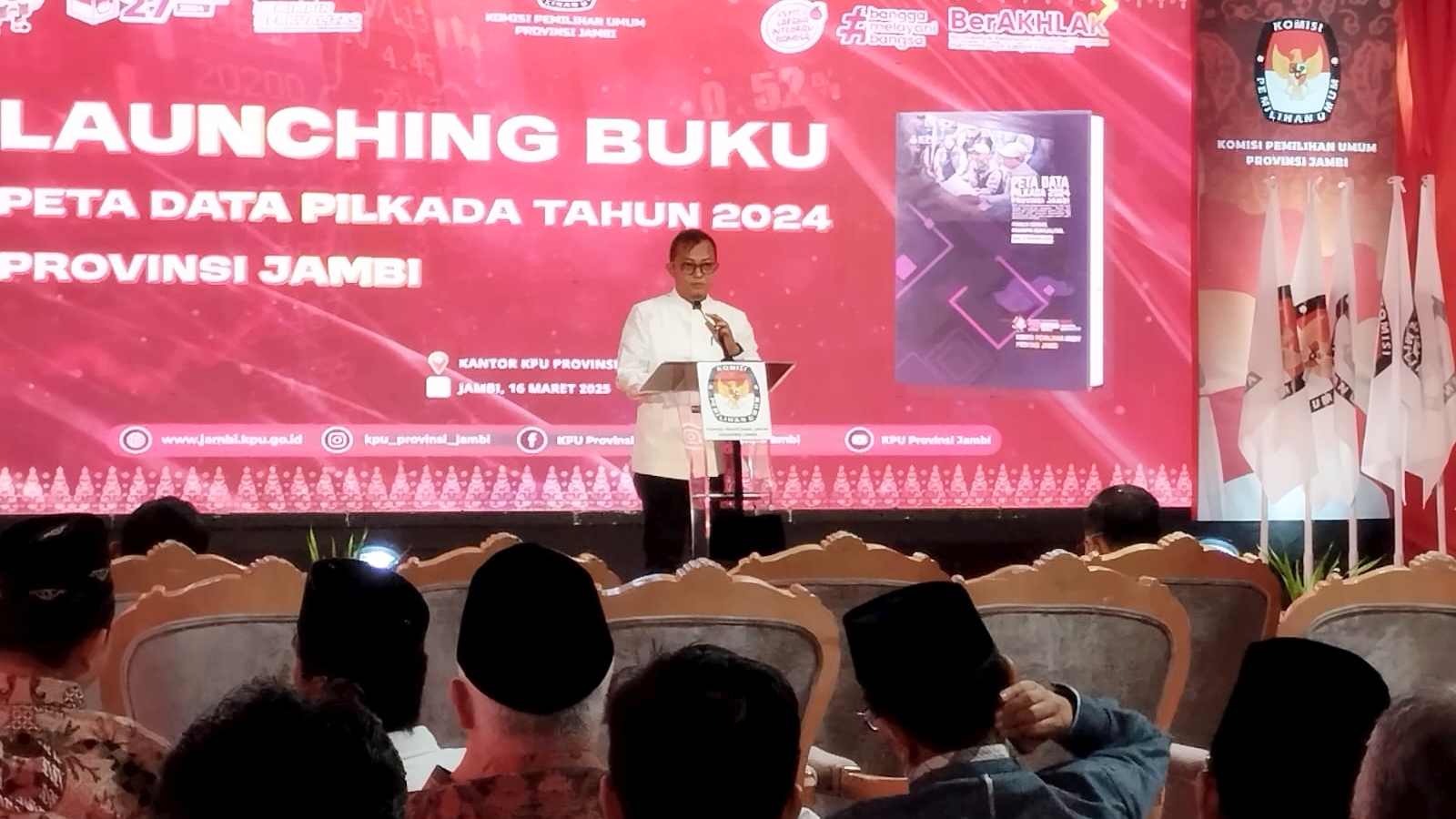 Fahrul Rozi saat launching buku peta Pilkada tahun 2024 di Provinsi Jambi 
