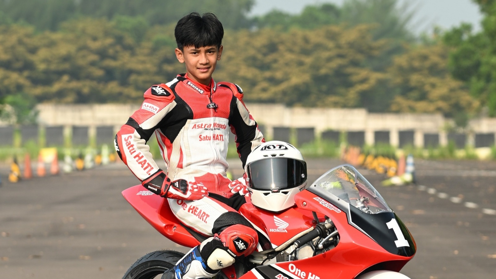 Pebalap Astra Honda 