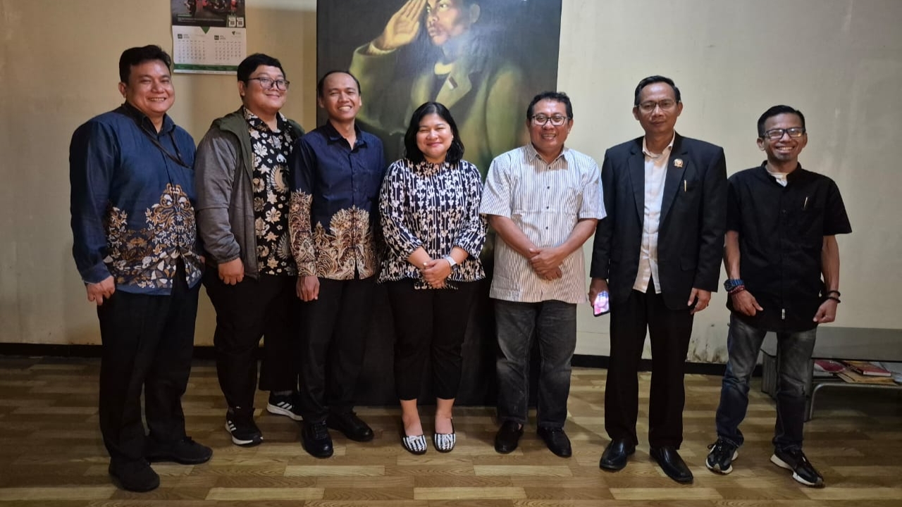 KPK saat berkunjung ke SMSI