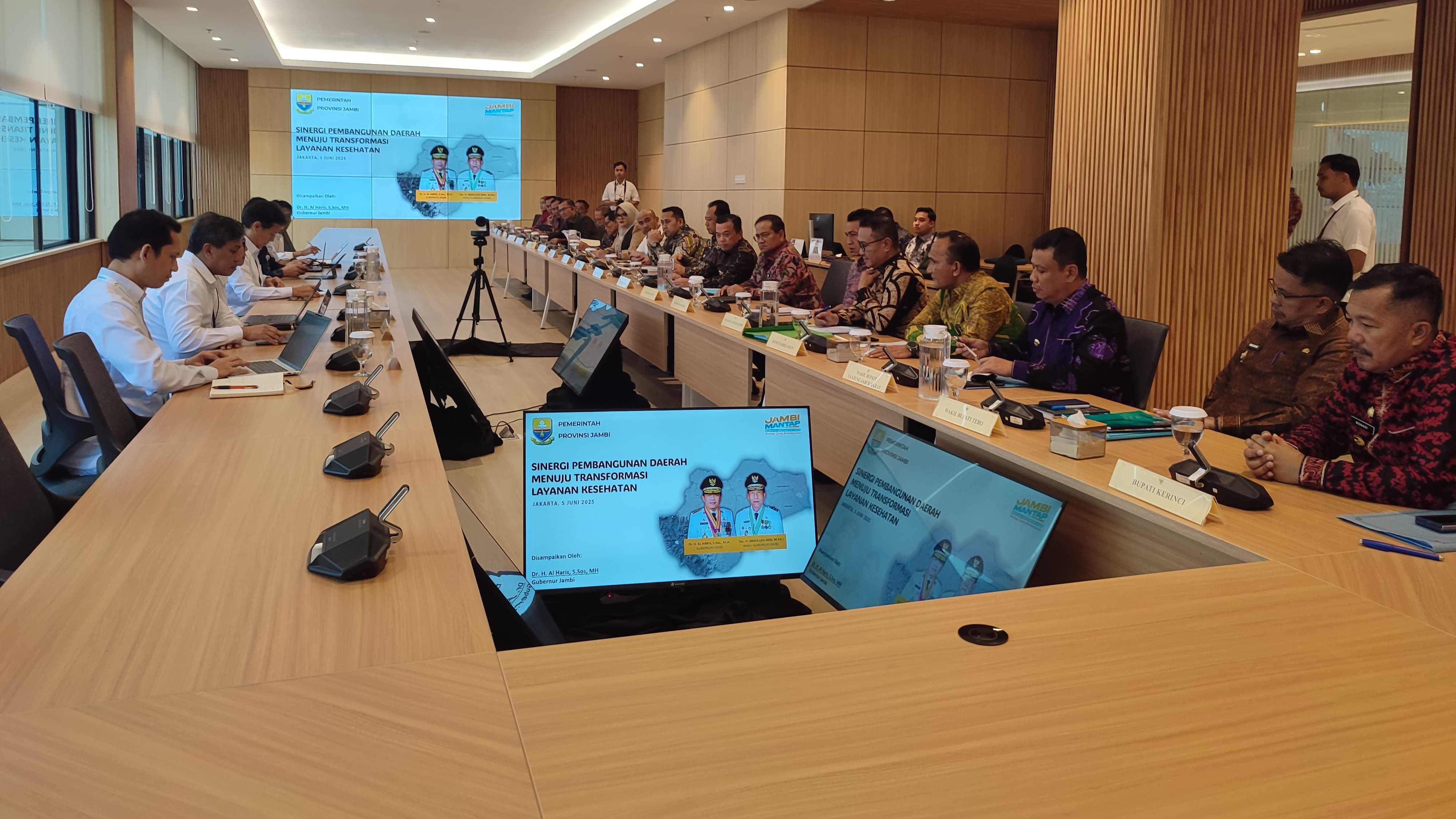 Al Haris audiensi dengan Menkes