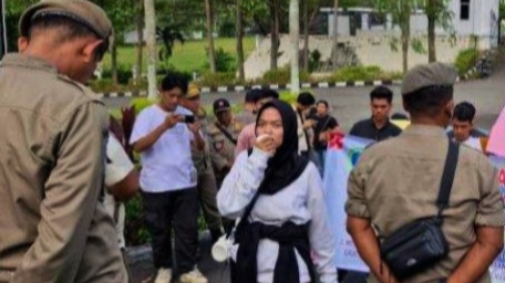 Mega Putri Utami aktivis perempuan UNJA