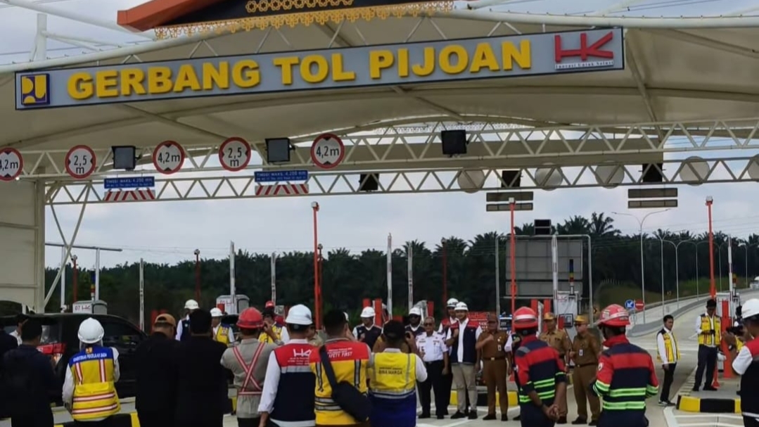Gerbang Tol Pijoan