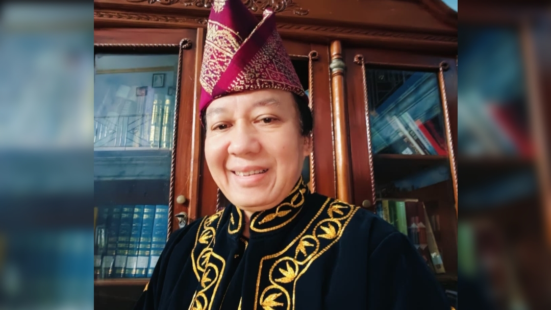 Prof. Dr. Mukhtar Latif, MPd