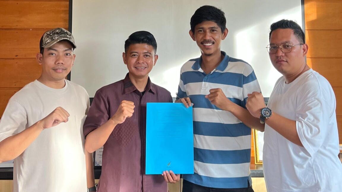 Bayu Eka Putra terima SK caretaker DPD KNPI Kota Jambi