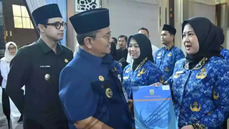Wali Kota Maulana lantik 43 PNS Formasi 2024
