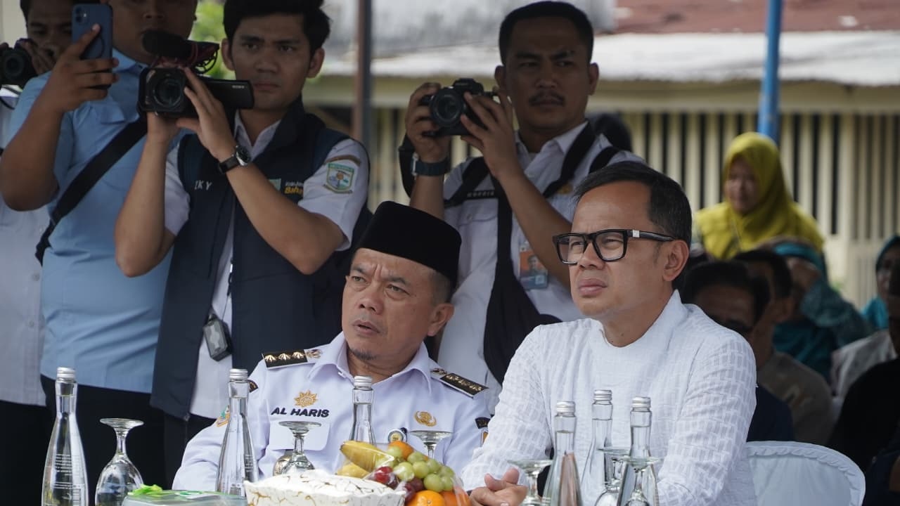 Al Haris dan Wamendagri Bima Arya apresiasi program Kampung Bahagia